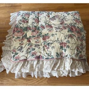 Twin Comforter - Croscill Floral Design